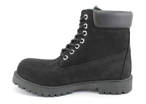 Преоценени мъжки боти от естествен набук в черен цвят, модел Карло.