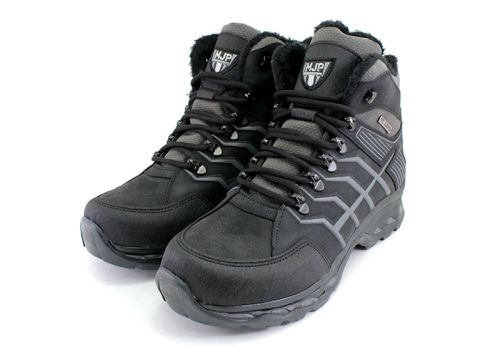 Мъжки туристически боти в черно, модел 1907CH.~