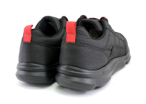 Мъжки маратонки в черно, модел 1310CH.