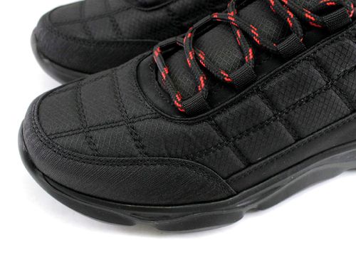 Мъжки маратонки в черно, модел 1310CH.