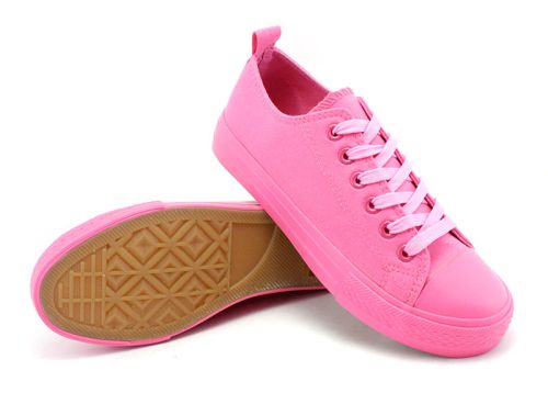 Дамски кецове в пурпурен цвят