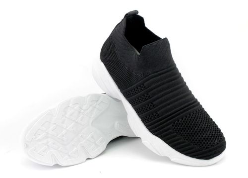 Дамски маратонки в черен цвят  1107 CH.