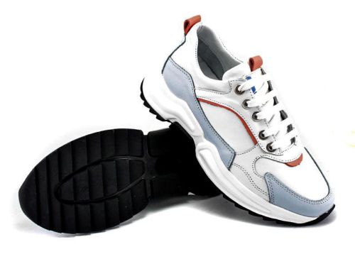 Дамски спортни обувки в бяло и светло синьо -  Модел Скай