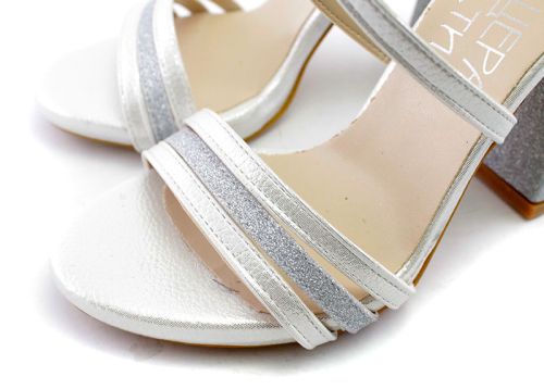 Дамски, официални сандали в сребристо и бежово - Модел Сюзън