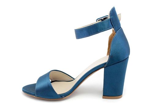 Дамски изкрящи сандали в тюркоаз - Модел Веда