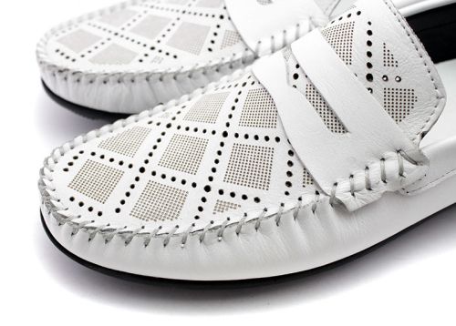 Мъжки мокасини без връзки в бяло - Модел Клаус