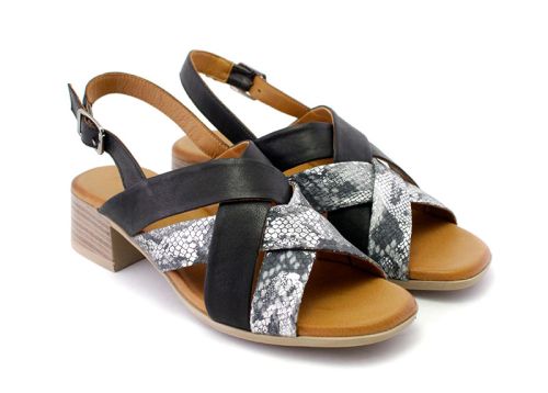 Дамски сандали от естествена кожа в  черно - Модел Дилайла