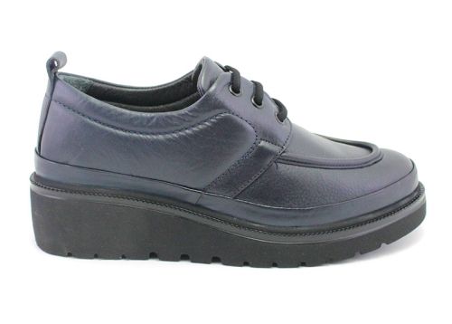 Дамски ежедневни обувки в тъмно синьо - Модел Йоана
