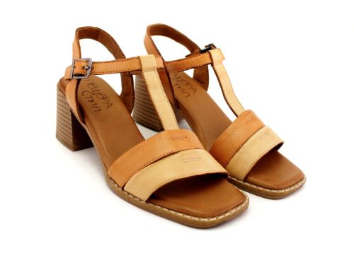 Дамски сандали от естествена кожа в светло кафяво и бисквитено бежово на среден ток - Модел Розалия.