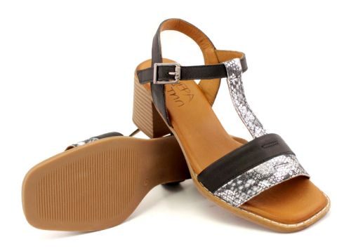 Дамски сандали от естествена кожа в черно и змийско черно на среден ток - Модел Розалия.