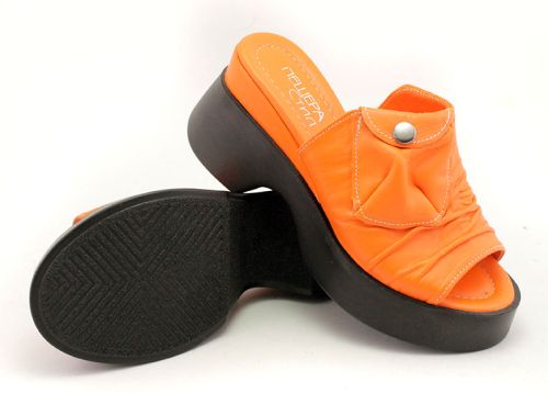 Дамски сабо от естествена кожа в  оранжев цвят - Модел Саманта.