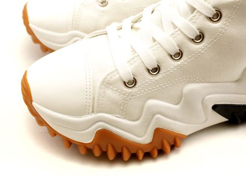 Дамски кецове на дебело ходило в бяло - модел 376.