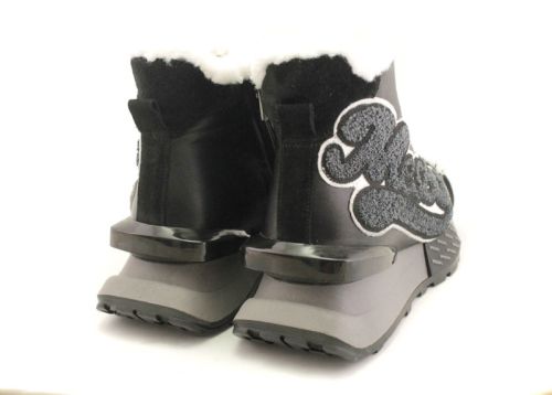 -Дамски спортни боти в черно - Модел Ванеса.