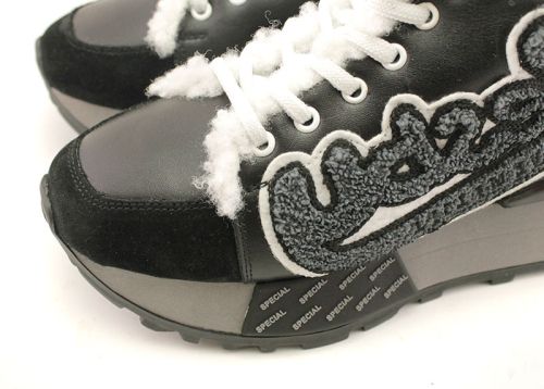 -Дамски спортни боти в черно - Модел Ванеса.