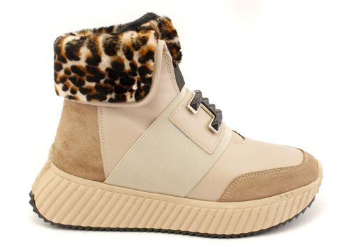 -Дамски спортни боти в тъмно бежово - Модел Карина.