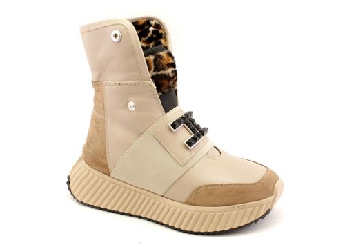 -Дамски спортни боти в тъмно бежово - Модел Карина.