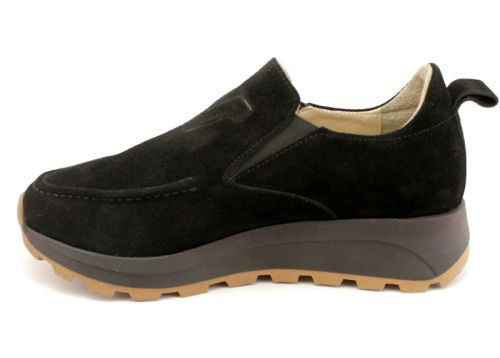 Дамски маратонки без връзки в черно - Модел Синтия.