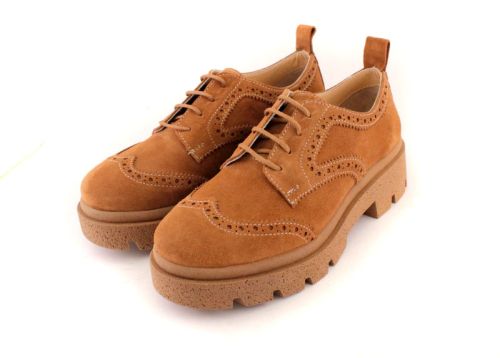 Дамски, ежедневни обувки от естествен велур в светло кафяво - Модел Елизабет