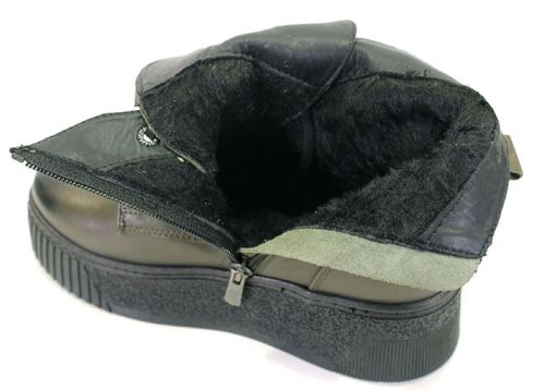 Дамски кларкове от естествена кожа в зелено - Модел Елън