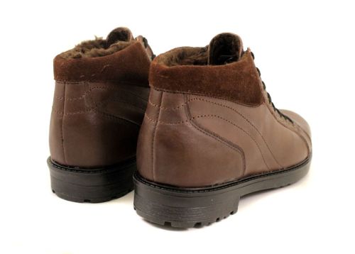 Мъжки зимни боти от естествена кожа в кафяво с топъл хастар и кларково ходило