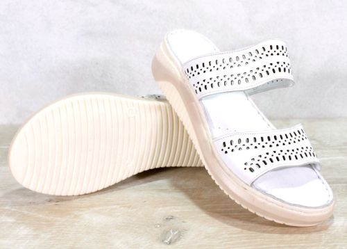 Дамски чехли в бяло - модел Милана