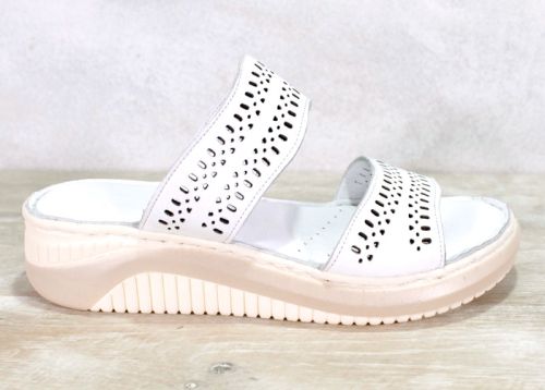 Дамски чехли в бяло - модел Милана