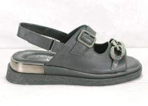 Дамски сандали от естествена кожа в черно - модел Сеньорита