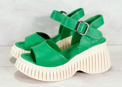 Дамски сандали на платформа от естествена кожа в зелено - модел Кристин-B
