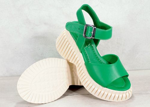 Дамски сандали на платформа от естествена кожа в зелено - модел Кристин-B