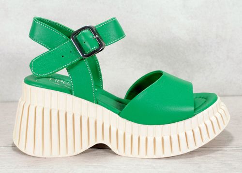 Дамски сандали на платформа от естествена кожа в зелено - модел Кристин-B