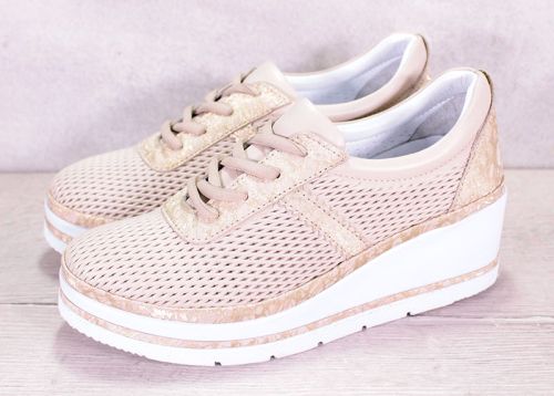 Дамски летни обувки на платформа от естествена кожа в бежово - Модел Изида