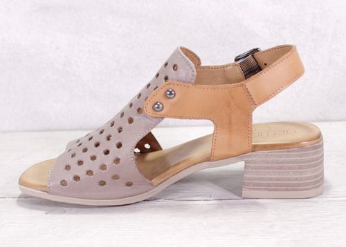 Дамски сандали на нисък ток от естествена кожа във визонено и светло кафяво - Модел Карина.