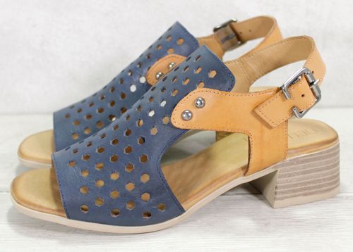 Дамски сандали на нисък ток в тъмно син и светло кафяв цвят - Модел Карина.