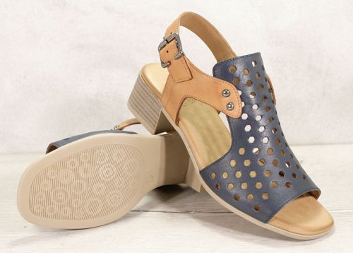 Дамски сандали на нисък ток в тъмно син и светло кафяв цвят - Модел Карина.