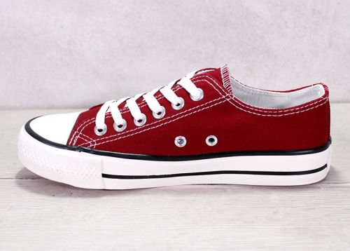 Дамски класически кецове в бордо, модел 300-7