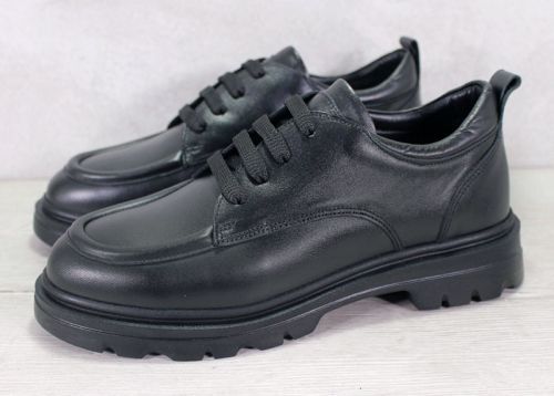 Chic Urbain - Дамски модни мокасини от естествена черна кожа - Модел Диана