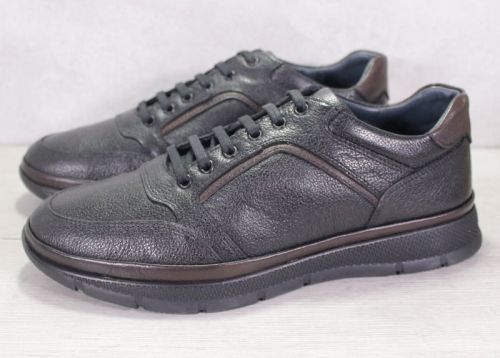 Мъжки ежедневни обувки от черна шагренова кожа с кафяви акценти - модел Urban Espresso