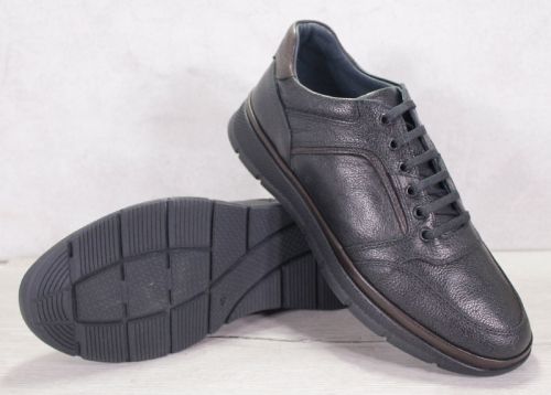 Мъжки ежедневни обувки от черна шагренова кожа с кафяви акценти - модел Urban Espresso