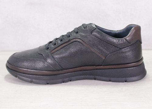 Мъжки ежедневни обувки от черна шагренова кожа с кафяви акценти - модел Urban Espresso