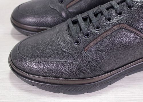 Мъжки ежедневни обувки от черна шагренова кожа с кафяви акценти - модел Urban Espresso