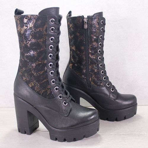 -Дамски високи кубинки от естествена кожа в черно със златисти елементи - Модел Glamour Heights