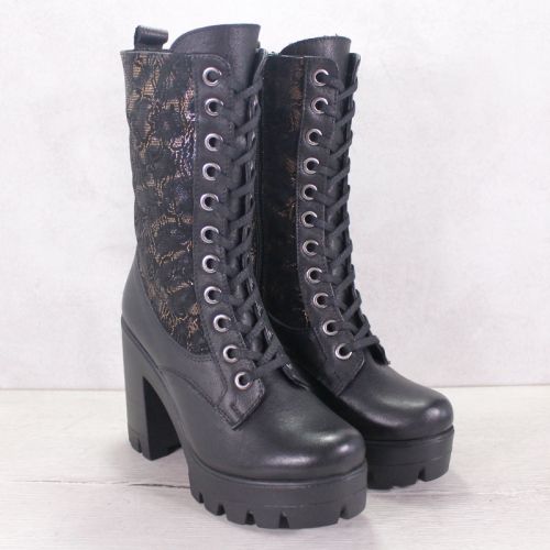 -Дамски високи кубинки от естествена кожа в черно със златисти елементи - Модел Glamour Heights