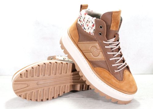 Високи дамски сникърси в кафява гама - модел 310812