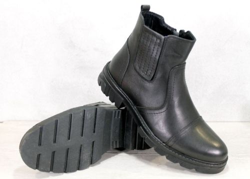 Мъжки боти без връзки от естествена кожа със страничен цип в черно, модел Бенито.