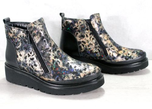 -Дамски боти от естествена кожа с уникален холограмен ефект - модел Мерида.