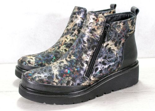 -Дамски боти от естествена кожа с уникален холограмен ефект - модел Мерида.