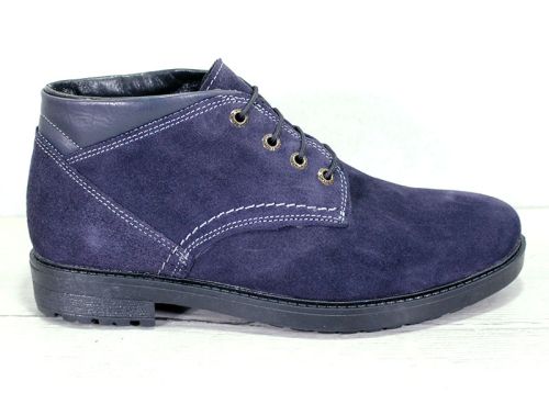 Мъжки кларк от естествен велур в тъмно синьо - модел Класик.