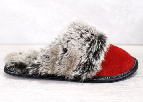 Дамски, домашни чехли от естествен велур в червено -  Модел Sana-ph-cvv