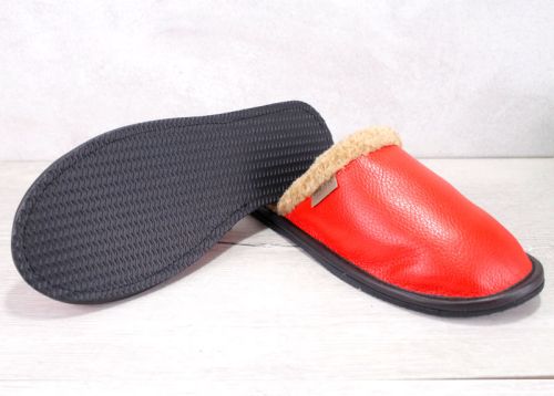 Дамски, домашни чехли от естествена кожа в червено -  Модел Sana-01-cvk