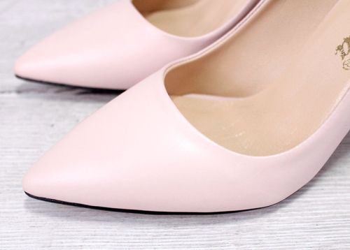 Елегантни дамски обувки Stiletto с розова естествена кожа и среден ток - Модел Амалия.